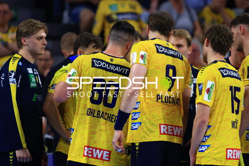 Elias Ciudad-Benitez (#41; Rhein Neckar Löwen) in Spielpause
