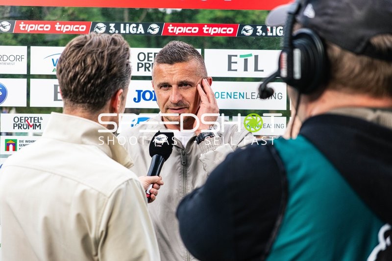 Trainerinterview im Sportpark Höhenberg