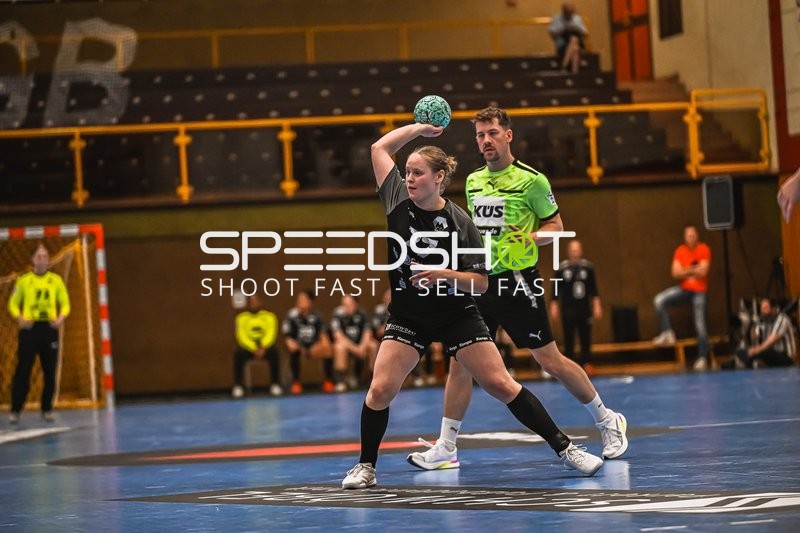 Szene mit Jana Schink (77; HSG Bensheim/Auerbach U19)