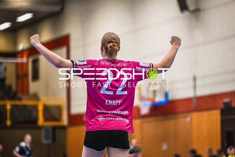 Szene mit Laura Knapp (22; HSG Stuttgart/Metzingen)