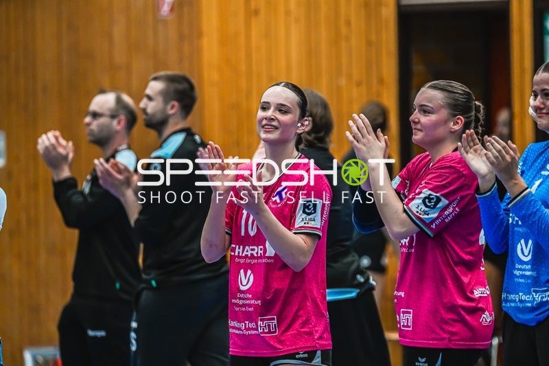 Szene mit Ermira Lutolli (10; HSG Stuttgart/Metzingen) und Leni Julie Durst (6; HSG Stuttgart/Metzingen)