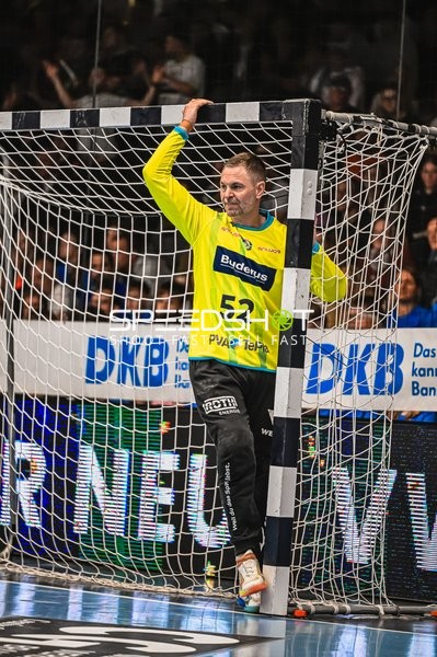 Szene mit Andreas Palicka (52; HSG Wetzlar) im Tor