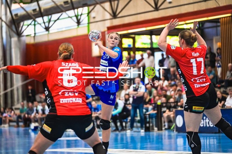 Szene mit Lynn Holtman (17; Sport-Union Neckarsulm) in der Ballei