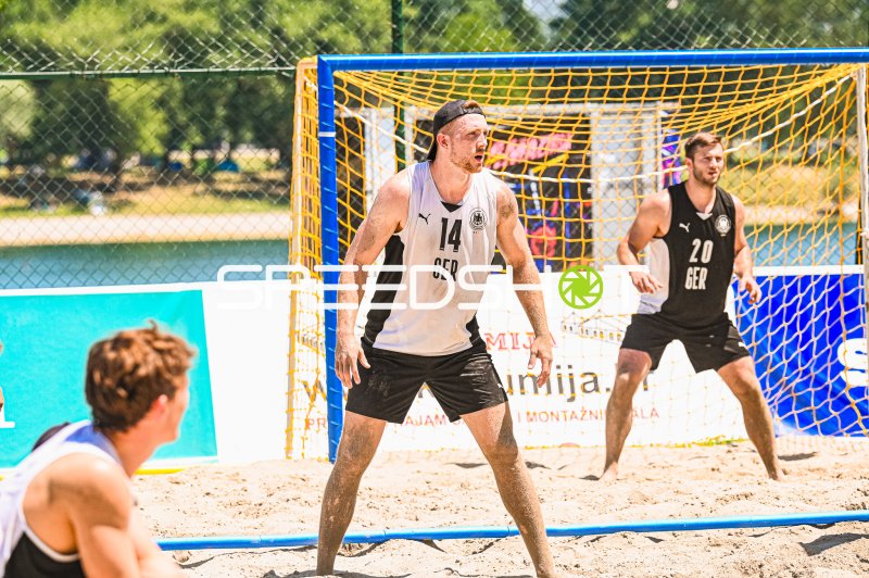 Hendrik Prahst (#14; Deutschland) und Oliver Middell (#20; Deutschland) in Abwehrstellung