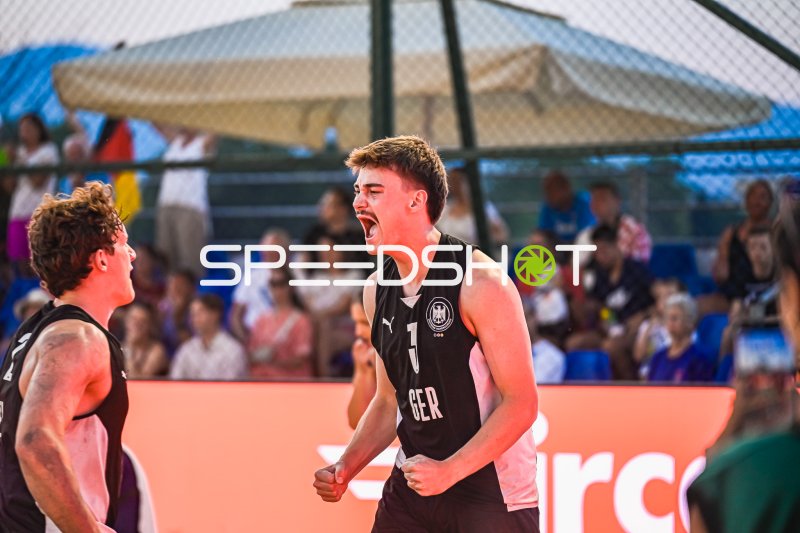 LIEBECK Lennart (#3; Deutschland Beachhandball) jubelt beim Turnier in Zagreb
