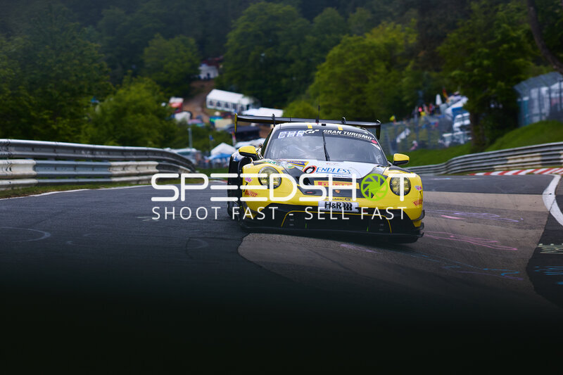 Porsche 911 GT3 von Dinamic GT auf der Nordschleife