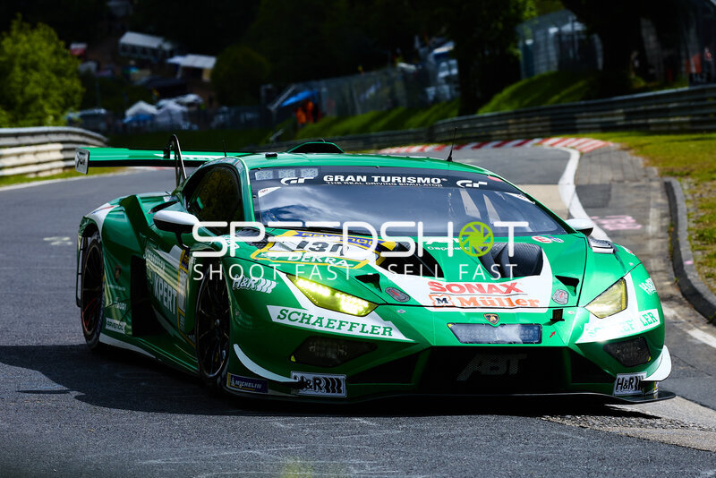 Lamborghini Huracán GT3 #130 von Red Bull Team ABT auf der Nordschleife