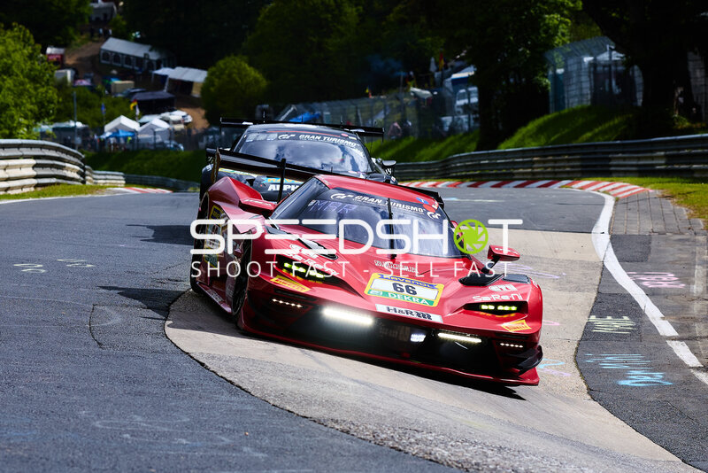 Lamborghini Huracán GT3 #66 von Reiter Engineering auf der Nordschleife