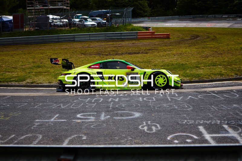Porsche 911 GT3 R #911 von Manthey im Renneinsatz am Nürburgring