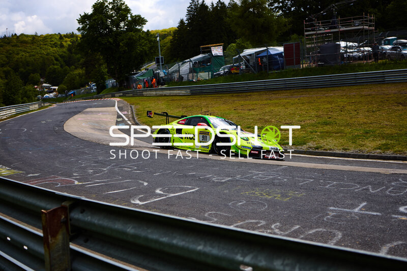 Porsche 911 GT3 R #911 von Manthey auf der Nordschleife