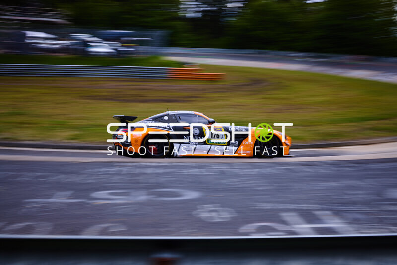 Mercedes-AMG GT3 #176 von PROsport Racing auf dem Nürburgring