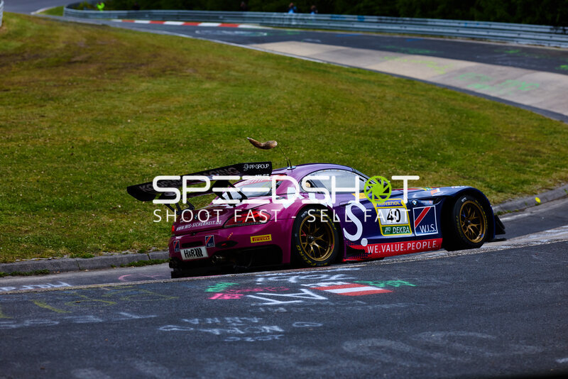 BMW M6 GT3 #40 von W.I.S Racing auf der Nordschleife