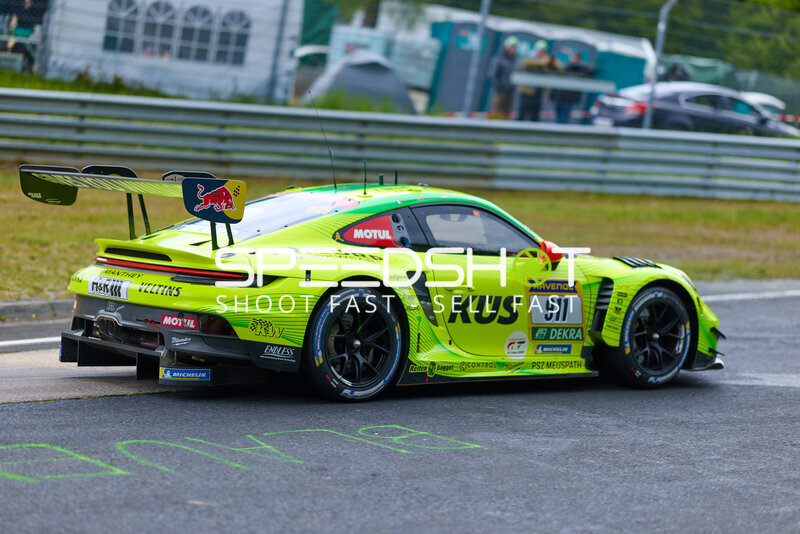 Porsche 911 GT3 R #911 von Manthey beim 24h Nürburgring