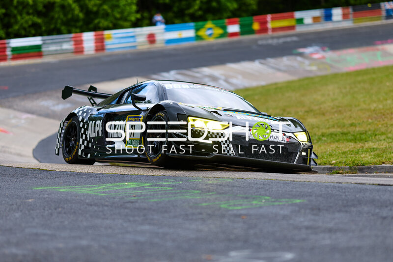 Audi R8 LMS GT3 #71 von JUTA Racing auf der Nordschleife