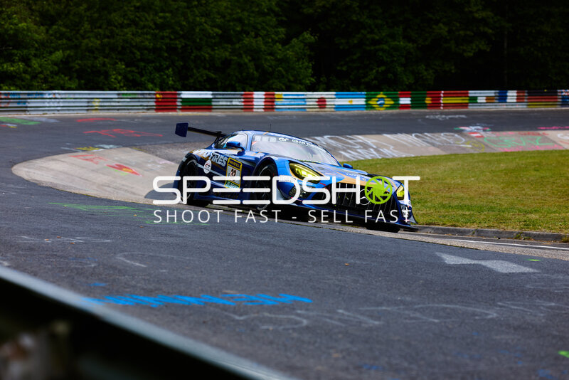 Mercedes-AMG GT3 #32 von Toyo Tires with Ring Racing auf der Nordschleife