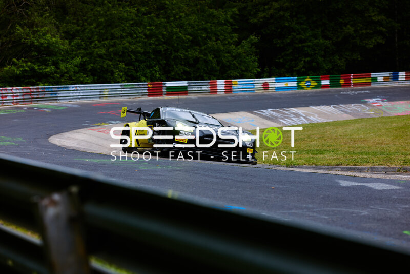 Aston Martin #34 von natural elements by Walkenhorst Motorsport auf der Nordschleife