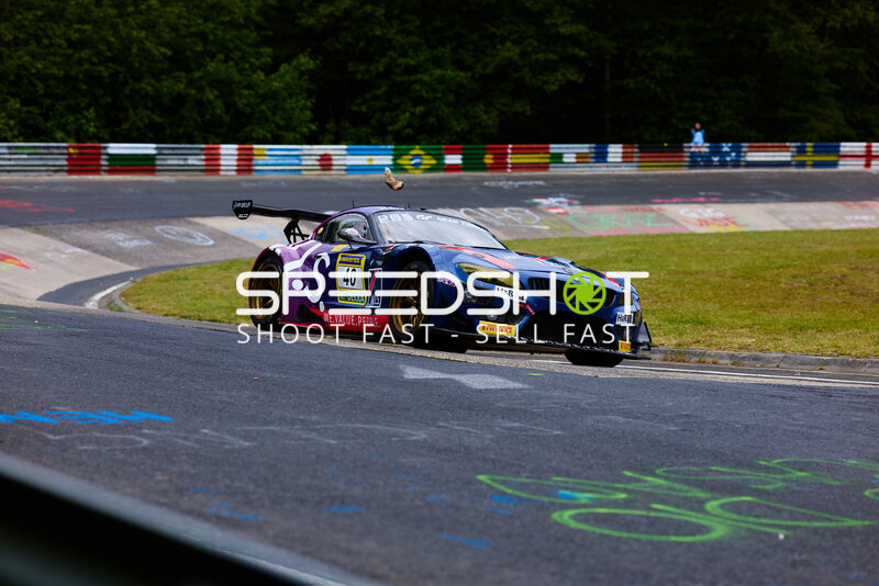 BMW Z4 GT3 #40 von W.I.S Racing Team auf der Nordschleife