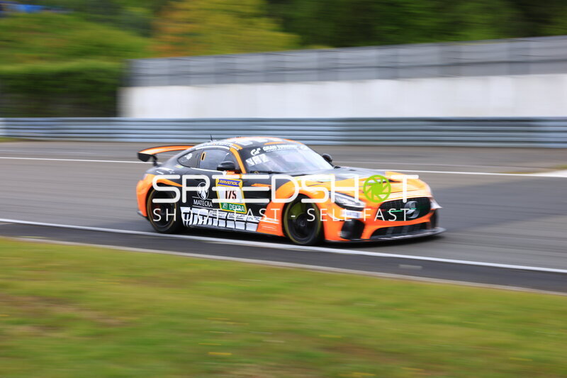 Mercedes-AMG GT4 #175 von PROsport Racing auf dem Nürburgring