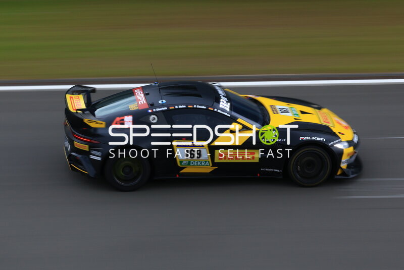 Aston Martin #169 von Doerr Motorsport auf dem Nürburgring
