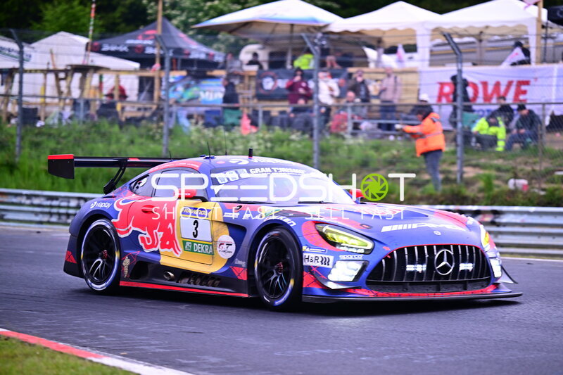 Mercedes-AMG GT3 #3 von Verstappen Racing auf dem Nürburgring