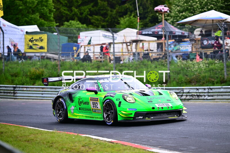 Porsche 911 GT3 R #992 von Manthey Team eFuel Griesemann auf dem Nürburgring