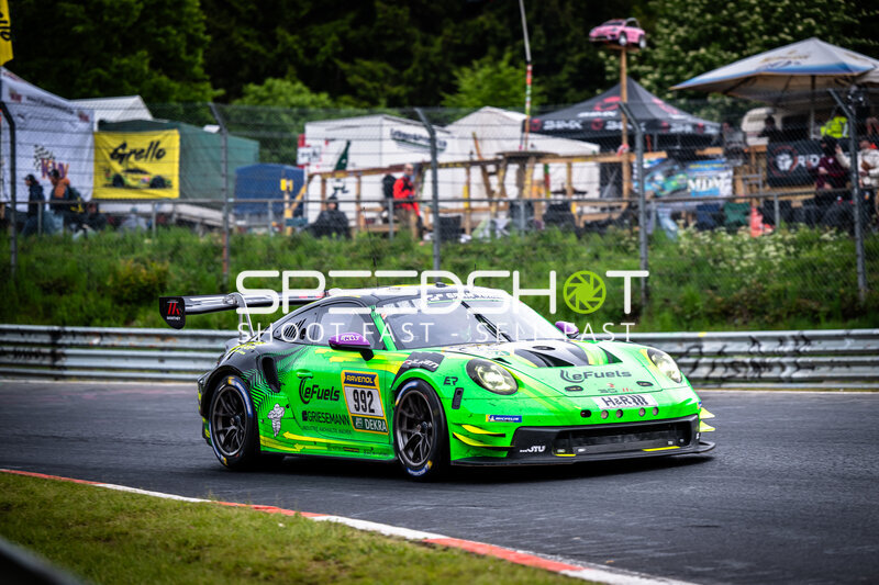 Porsche 911 GT3 R #992 von Manthey Team eFuel Griesemann auf der Nordschleife
