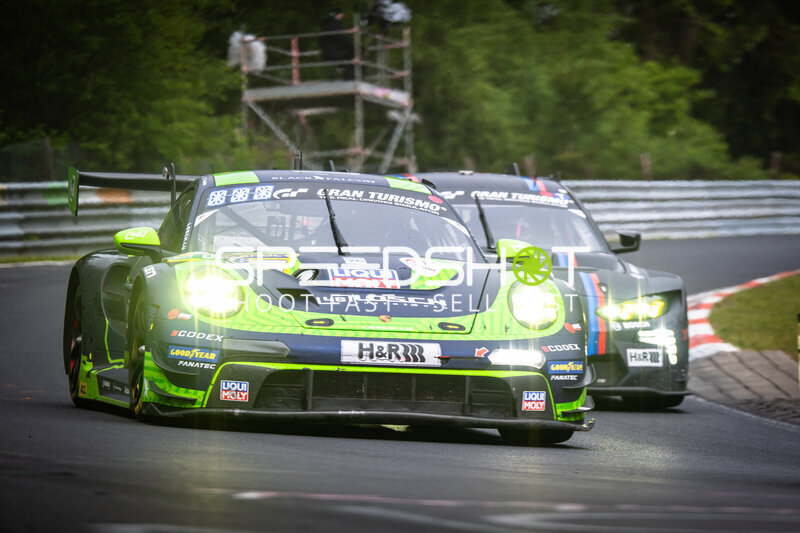 Porsche 911 GT3 R #48 von LOSCH Motorsport by BLACK FALCON auf der Nordschleife