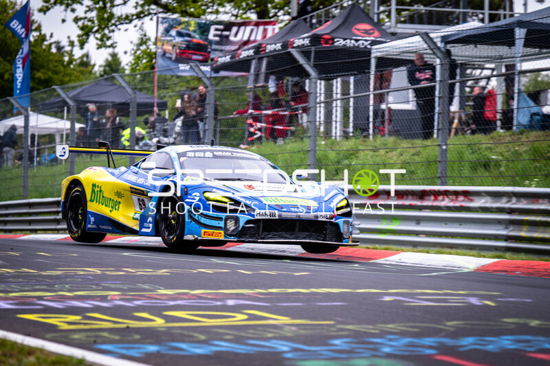 McLaren GT3 #69 von Doerr Motorsport auf dem Nürburgring