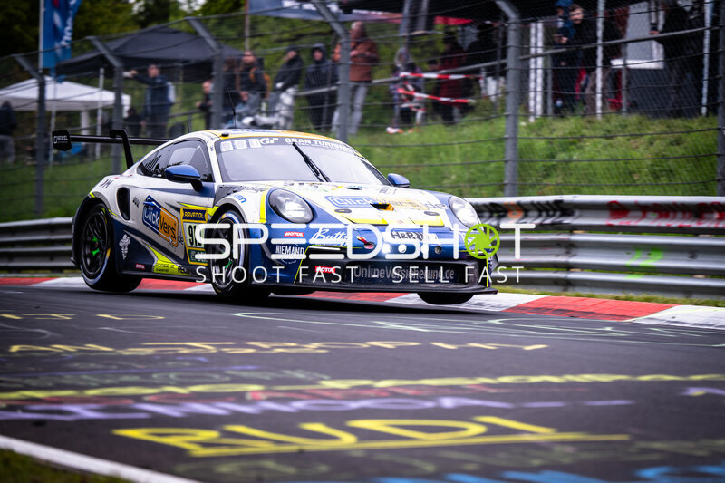 Porsche 911 GT3 #919 von Clickversicherung.de TEAM auf der Nordschleife