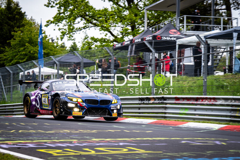 BMW Z4 GT3 #40 von W.I.S Racing Team auf der Nordschleife