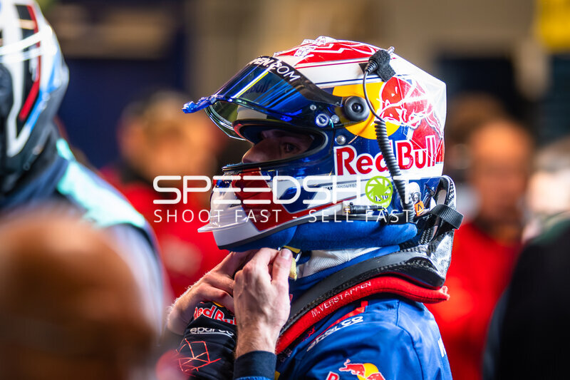 Red Bull Helmet im Fahrerlager des 24h Nürburgring