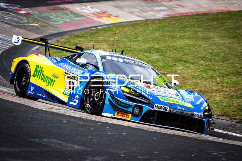 McLaren 570S GT4 #69 von Doerr Motorsport auf der Nordschleife
