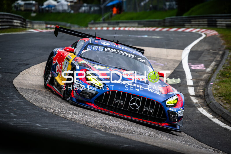 Mercedes-AMG Daniel Juncadella & Jules Gounon & Lucas Auer & Max Verstappen auf der Nordschleife