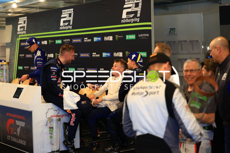 Luca Engstler beim Media-Event der ADAC RAVENOL 24h Nürburgring