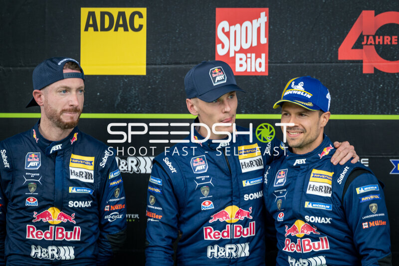 Red Bull Team ABT Fahrer bei der 24h Nürburgring 2026 Pressekonferenz