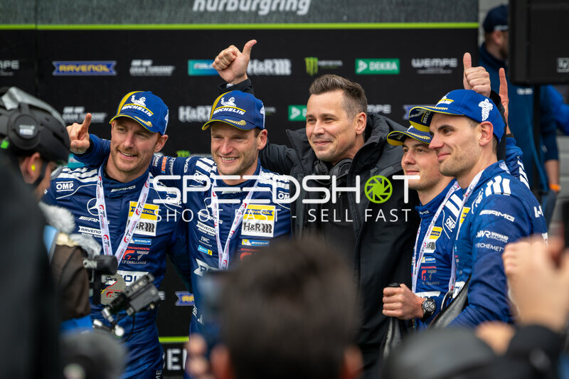 Mercedes-AMG Team RAVENOL #80 feiert Erfolg beim 24h Nürburgring