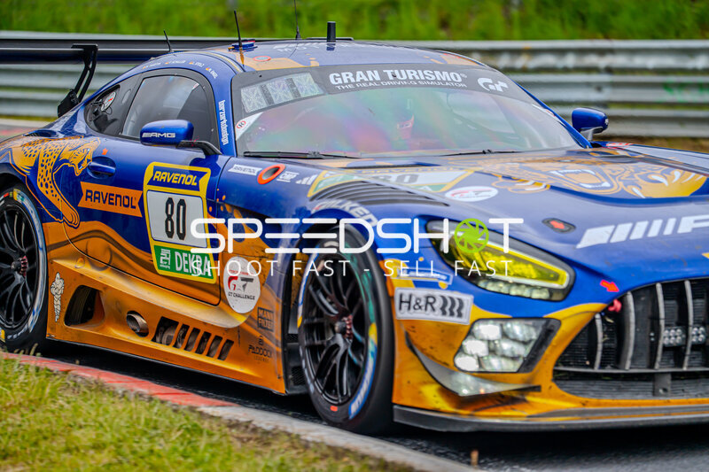 Mercedes-AMG GT3 #80 von Mercedes-AMG Team RAVENOL auf der Nordschleife