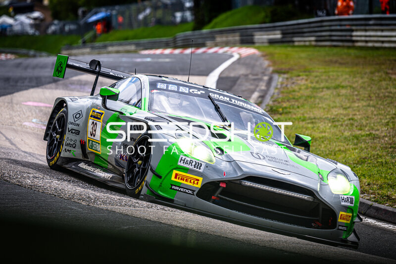 Aston Martin Vantage GT3 #39 von Walkenhorst Motorsport auf der Nordschleife