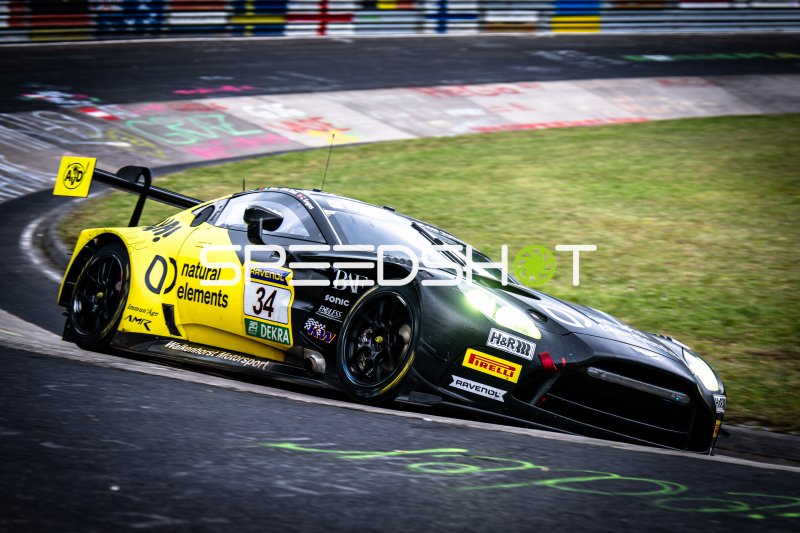 Aston Martin #34 von natural elements by Walkenhorst Motorsport auf der Nordschleife