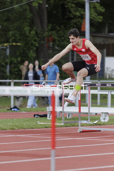 Hürdenlauf Startnummer 259