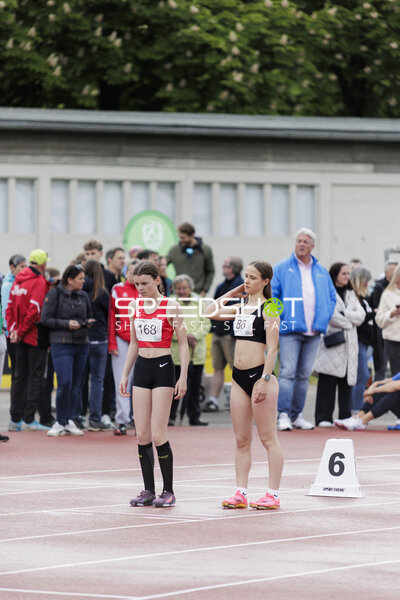 Athletinnen vor Start
