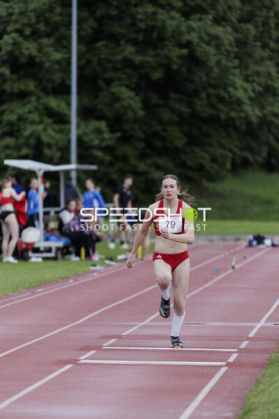 Sprint mit Startnummer 79