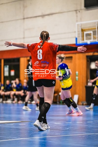 Szene mit Nele Kurok (8; TV Hannover-Badenstedt U19)