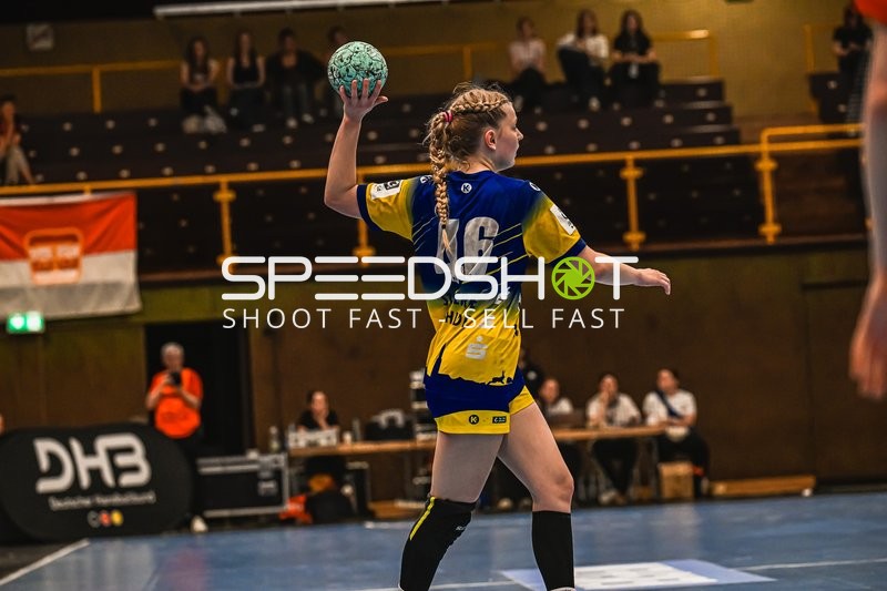 Szene mit Leni Stolle (46; Buxtehude SV U19)