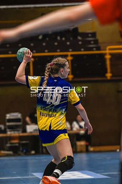 Szene mit Leni Stolle (46; Buxtehude SV U19)