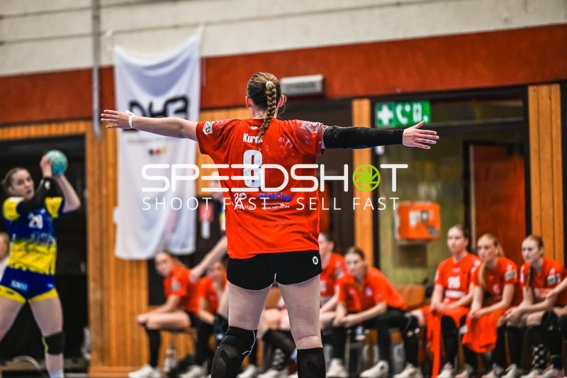 Szene mit Nele Kurok (8; TV Hannover-Badenstedt U19)