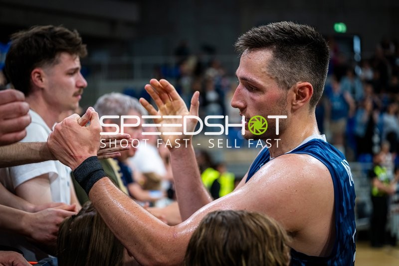 Emotionen beim Saisonfinale Ryan Mikesell (33; MLP Academics Heidelberg)