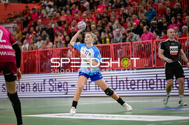 Szene mit Lynn Holtman (17; Sport-Union Neckarsulm)