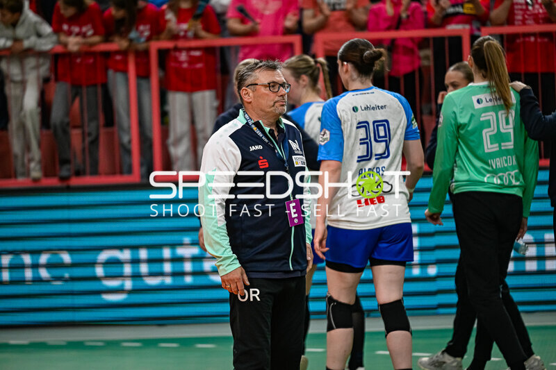 Szene mit Merle Albers (39; Sport-Union Neckarsulm) und Lena Ivancok (29; Sport-Union Neckarsulm)