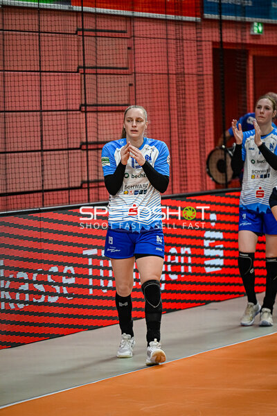 Iva van der Linden (#19, Sport-Union Neckarsulm) im Spiel gegen TuS Metzingen